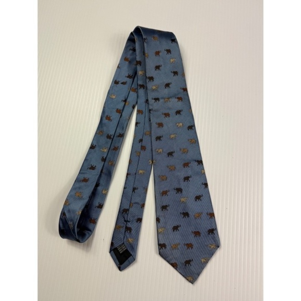 Miller Brothers Ltd. Silk Necktie Elephant Print Blue‎ Novelty Pattern